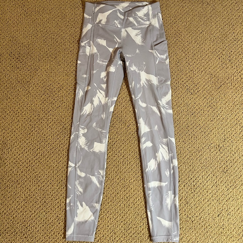 Lululemon Grey and White Leggings